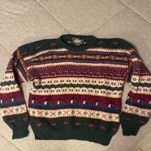 Woman’s Vintage Woolrich XL 100% wool loon sweater (fits small-medium)